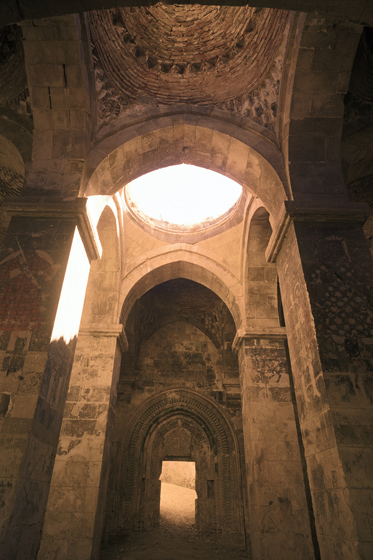 Interior of the Zhamatun